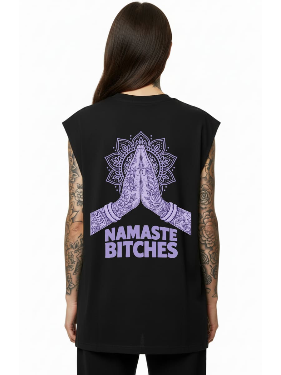 Namaste Bitches Lavendel - Sleeveless Oversized Tee (ohne Frontprint)